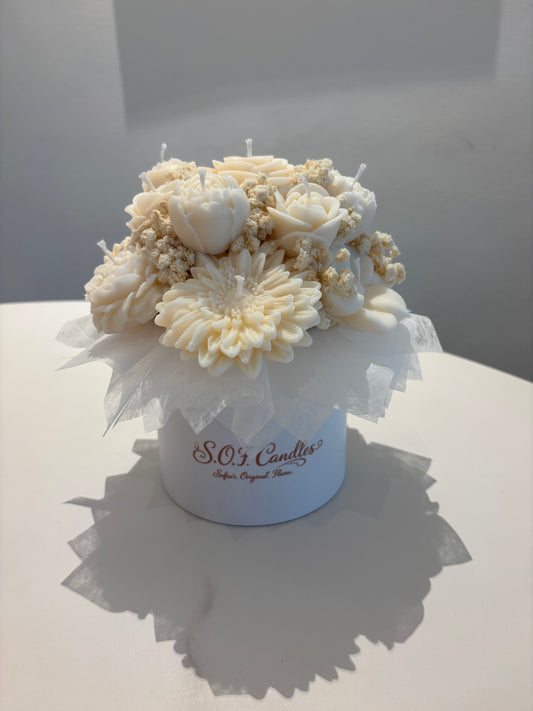 Kerzenblumen-Mix in weiß