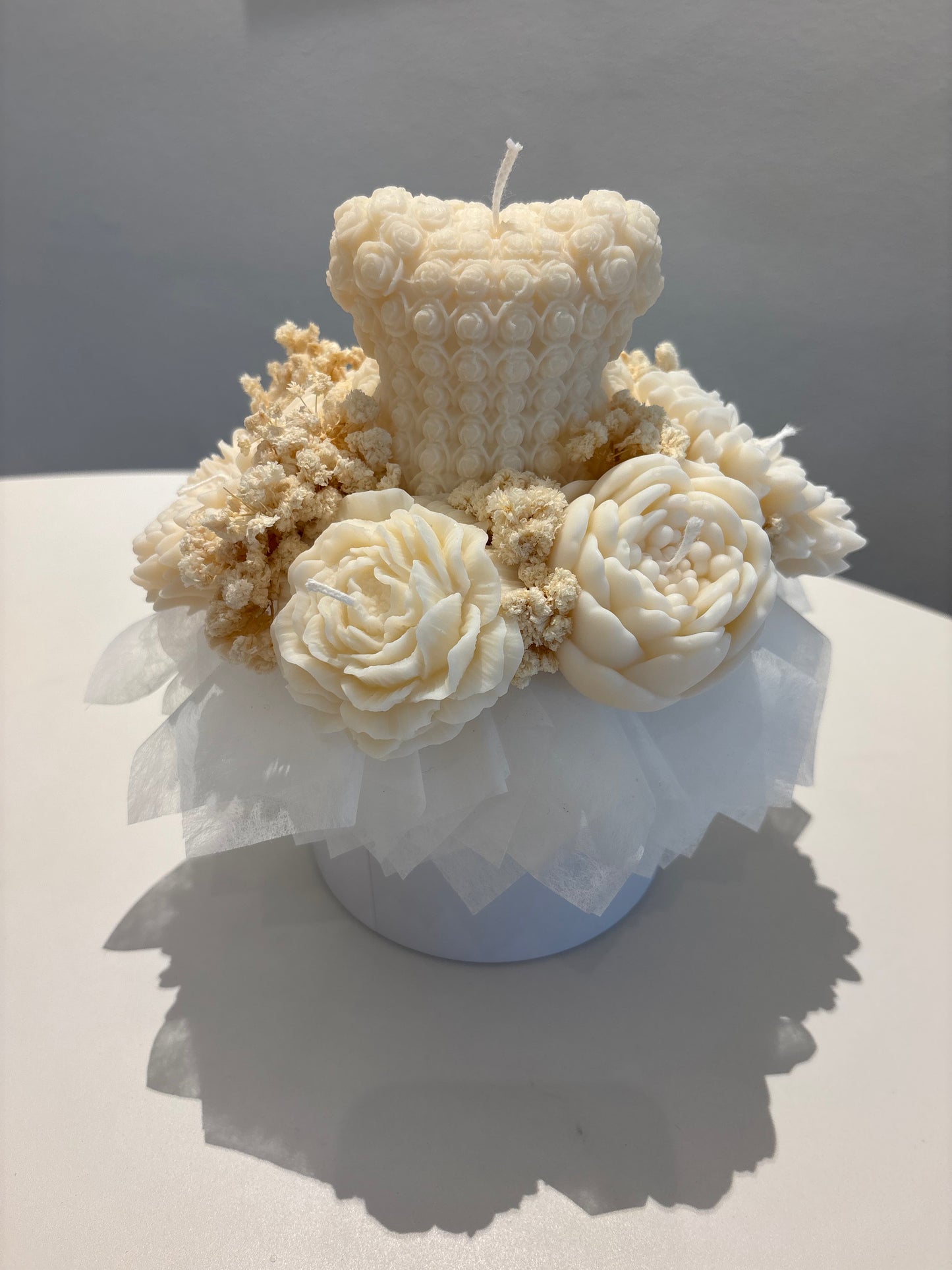 Teddy Kerzenblumenstrauß in weiß