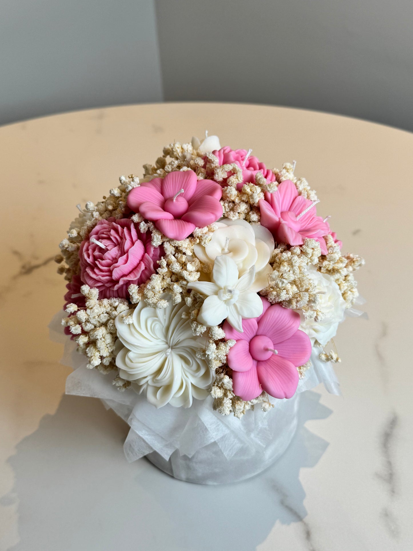Kerzen-Blumenstrauß in Samtbox rosa/weiß